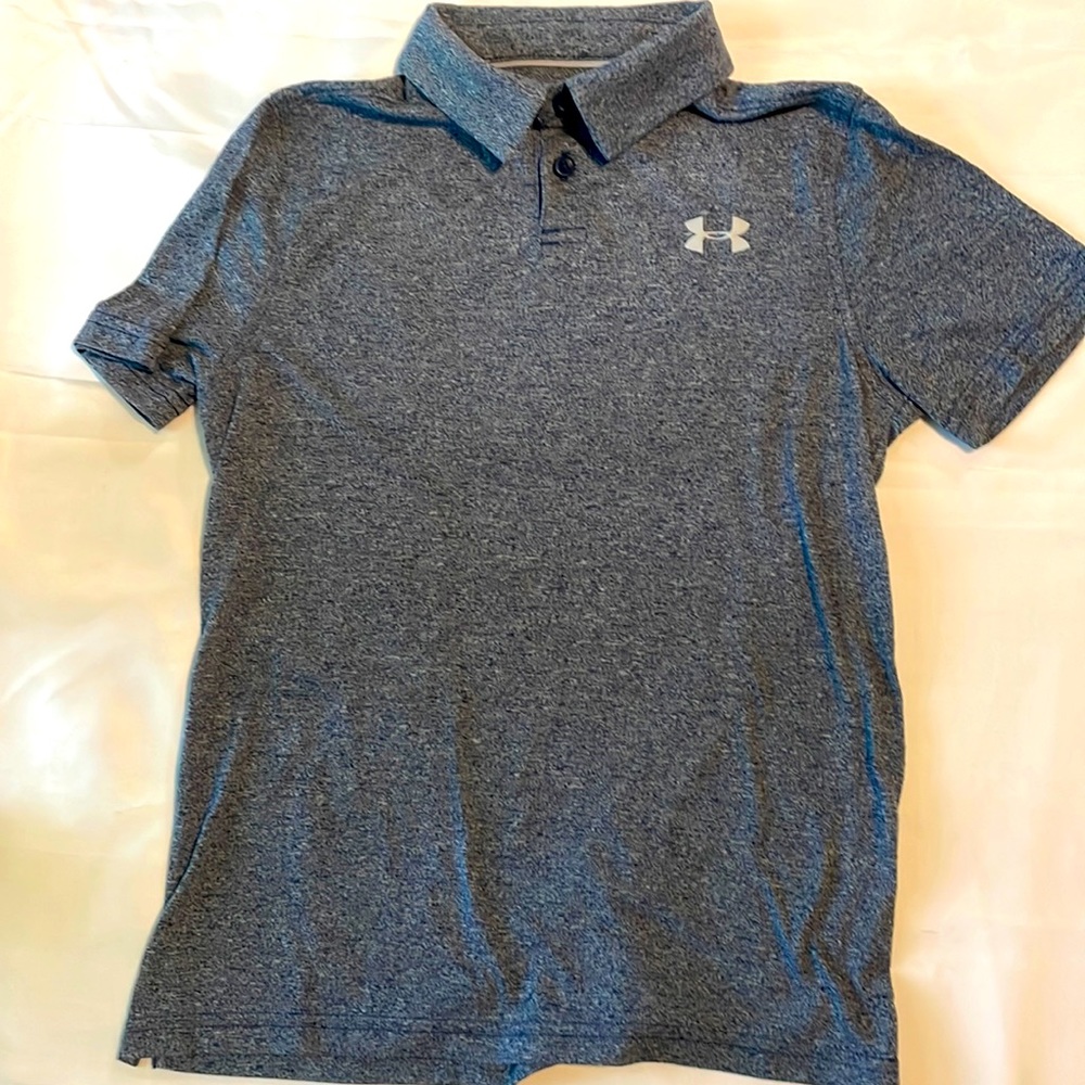 Under armour polo shirt boys size m